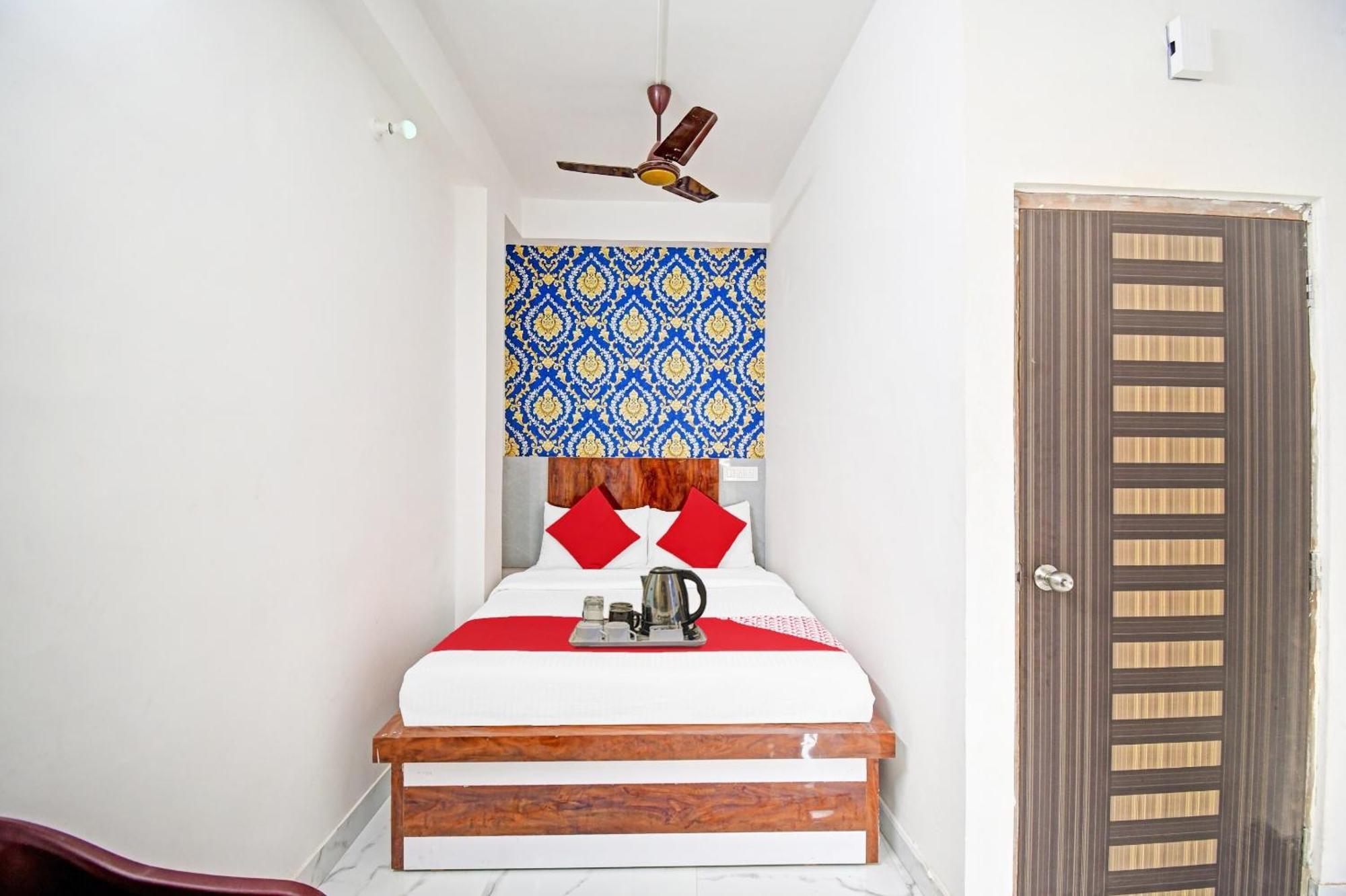 Hotel O Diamond Regency Near Birla Mandir Calcuta Exterior foto